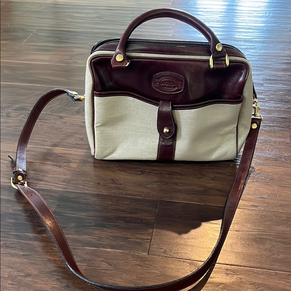 Oroton Elegant Leather and Canvas Womens Bag